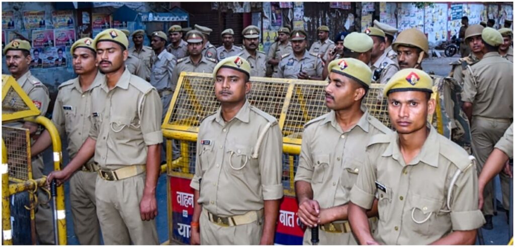 Atiq Ahmad Killed: प्रयागराज में दफनाए गए अतीक और अशरफ, हत्या के तीनों आरोपी 14 दिन की न्यायिक हिरासत में भेजे, पढ़िए क्राइम शीट