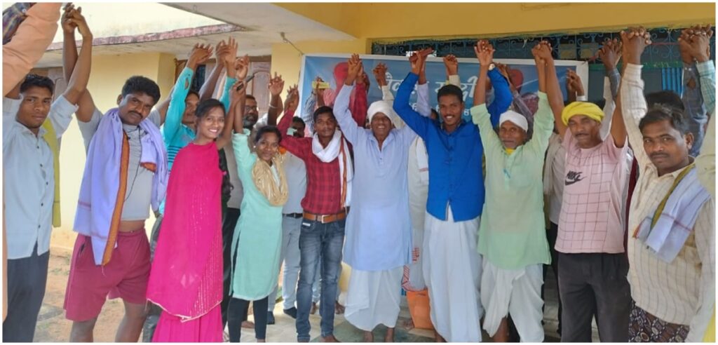 छत्तीसगढ़ में आदिवासियों ने कहा- शांति वार्ता नहीं, तो वोट नहीं, सरकार और माओवादियों से की यह अपील